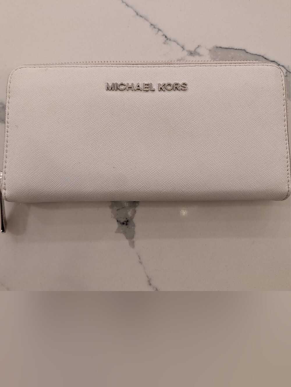 Michael Kors White Saffiano Leather Zip Around Wallet